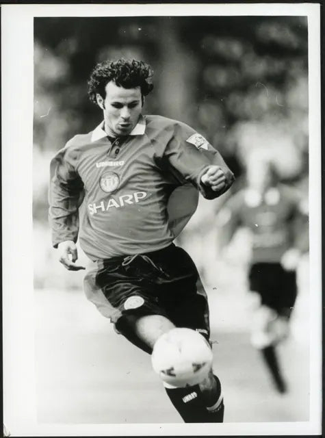 Ryan Giggs Manchester United 1996 - 1997 Ft 4546 - Stampa 24x18 cm - Farabola Stampa ai sali d'argento