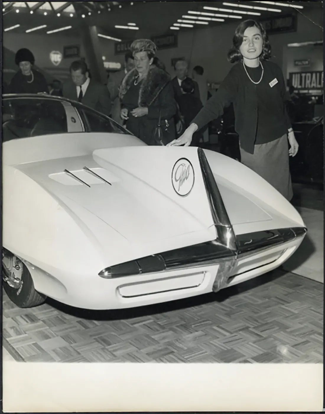 Salone Auto Torino 1960 Ghia Selene II Ft 36438 - Stampa 21x27 cm - Farabola Stampa ai sali d'argento