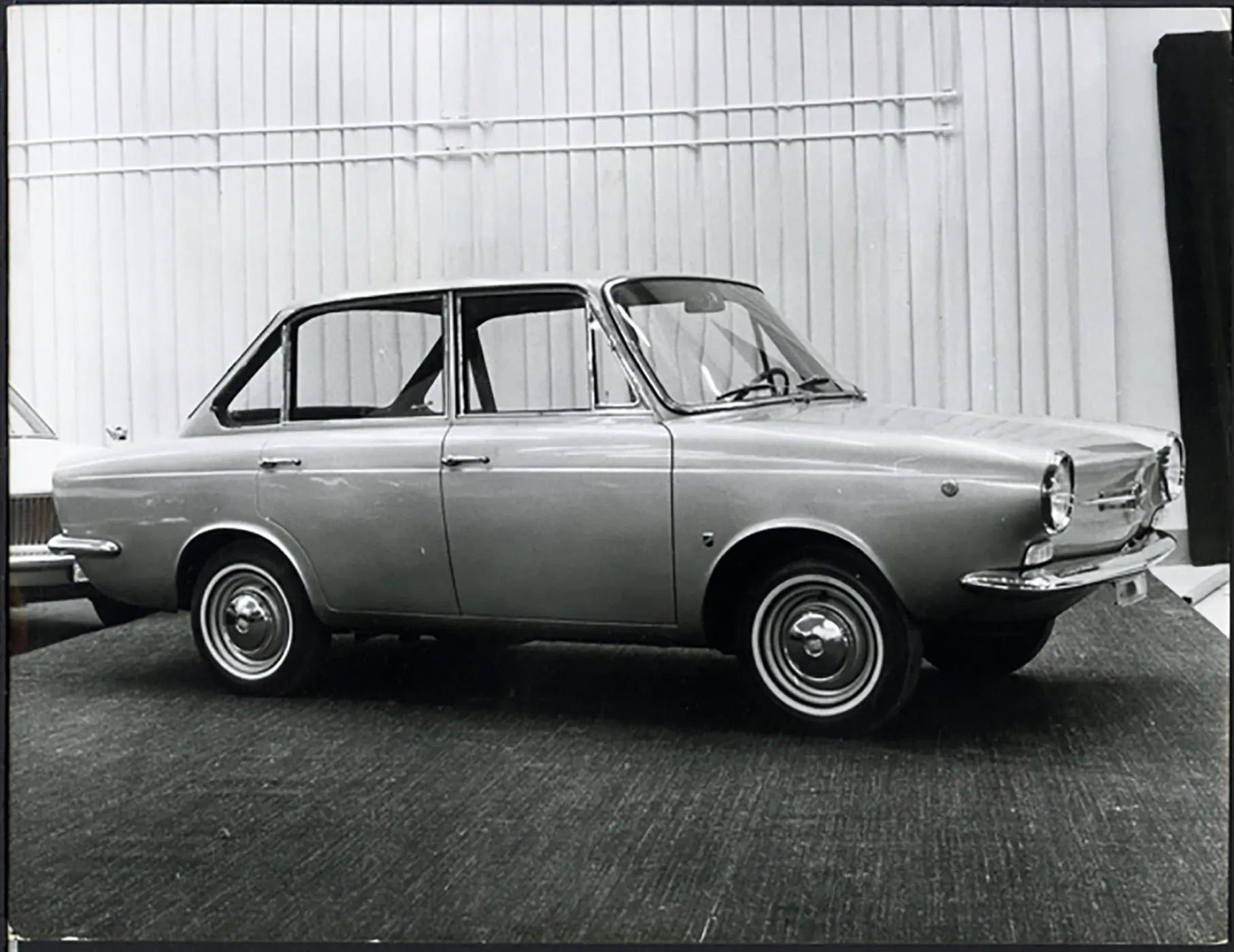 Salone Auto Torino 1964 Fiat 850 4 porte Ft 36427 - Stampa 21x27 cm - Farabola Stampa ai sali d'argento