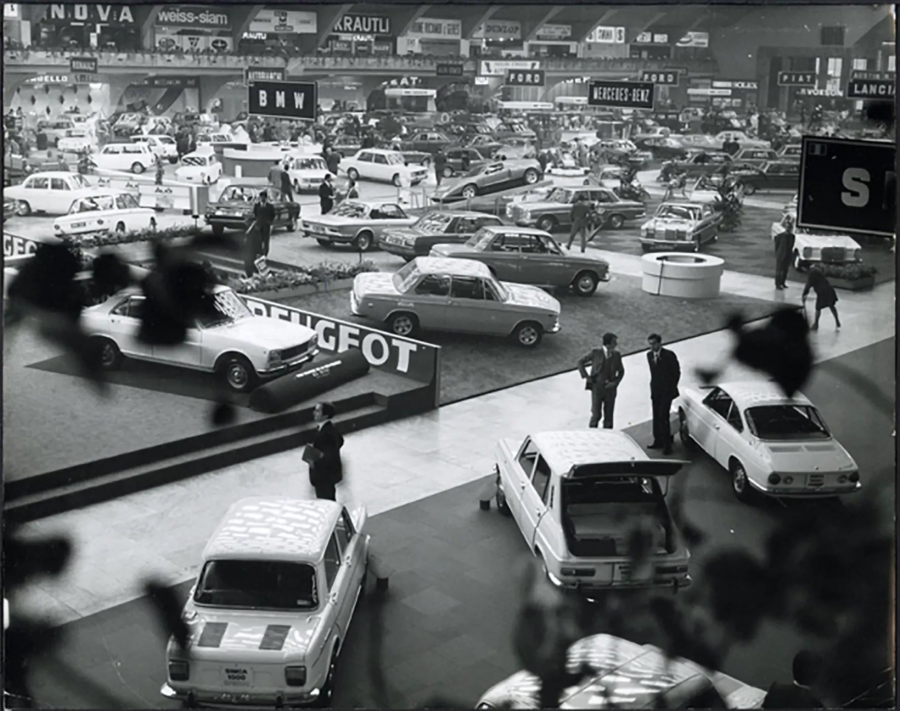 Salone Auto Torino 1969 Stand Peugeot Ft 36412 - Stampa 21x27 cm - Farabola Stampa ai sali d'argento