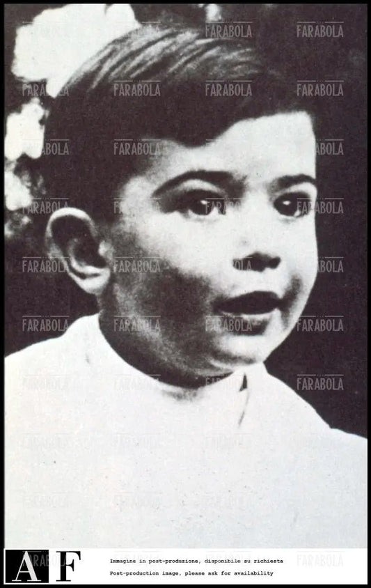 Salvador Dalì da bambino, anni 10 - Farabola Immagine digitale