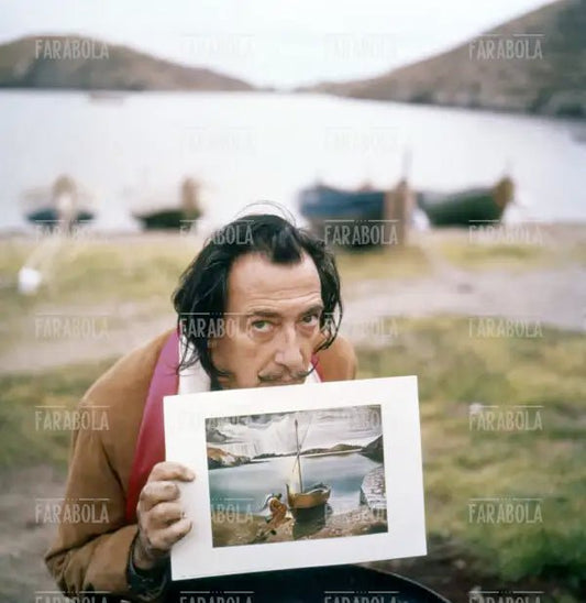 Salvador Dalì, Port Lligat, 1957 - Farabola Immagine digitale