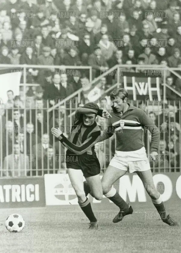 Sandro Mazzola e Giorgio Morini, Inter vs Sampdoria, 1967 - Farabola Immagine digitale