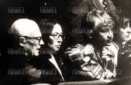 Sandro Pertini, Oriana Fallaci e Laura Lombardo Radice, Roma, 1976 - Farabola Immagine digitale