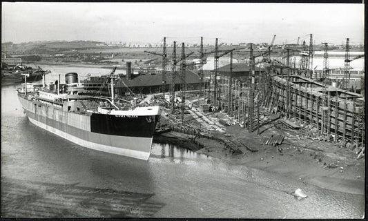 Sciopero dei cantieri navali 1957 Ft 36201 - Stampa 18x12 cm - Farabola breadcrumbs : fotografie - vintage; foto - vintage - societa