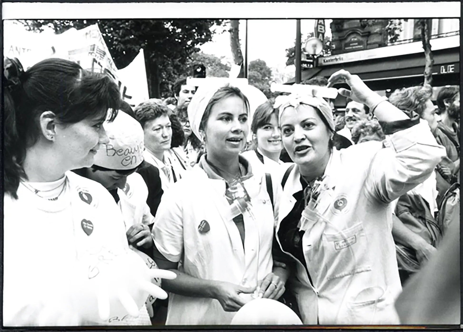 Sciopero delle infermiere a Parigi 1991 Ft 5254 - Stampa 21x15 cm - Farabola Stampa ai sali d'argento