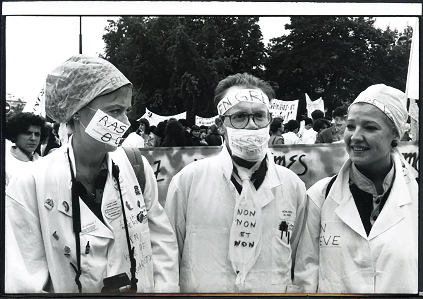 Sciopero delle infermiere a Parigi 1991 Ft 5256 - Stampa 21x15 cm - Farabola Stampa ai sali d'argento