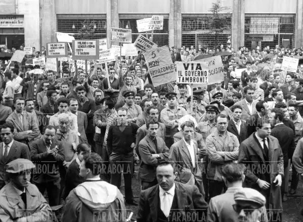 Sciopero organizzato dalla Cgil, Milano, 1960 - Farabola Immagine digitale