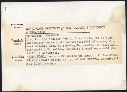 Scontri a Bruxelles 1960 Ft 3224 - Stampa 18x13 cm - Farabola Stampa ai sali d'argento