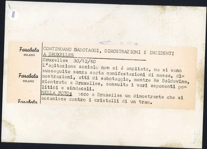 Scontri a Bruxelles 1960 Ft 3225 - Stampa 18x13 cm - Farabola Stampa ai sali d'argento