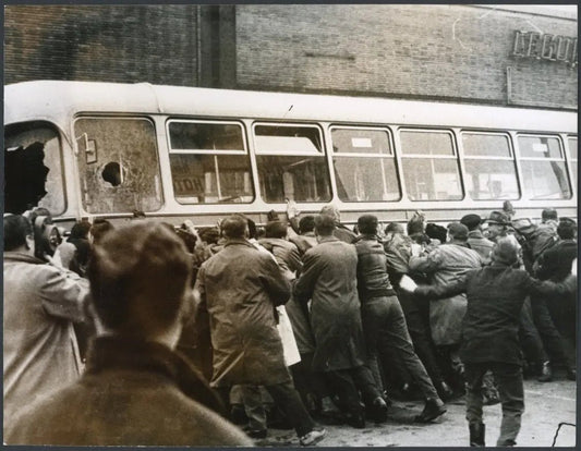 Scontri a Bruxelles 1960 Ft 3231 - Stampa 20x15 cm - Farabola Stampa ai sali d'argento