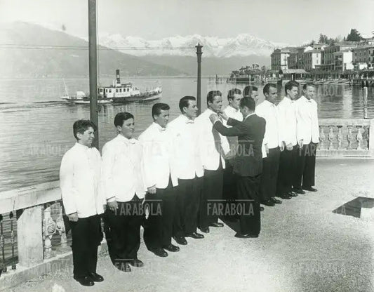 Scuola alberghiera all'Hotel Grande Bretagne, Bellagio, 1950 - Farabola Immagine digitale