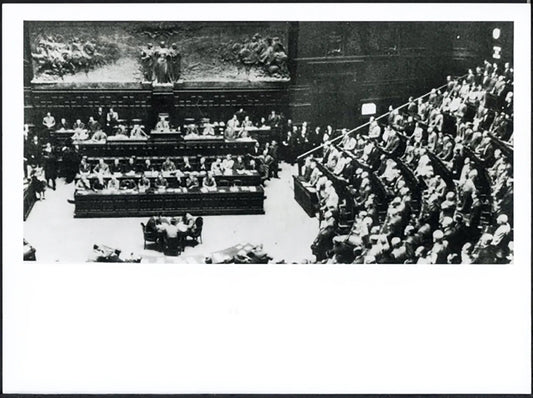 Seduta della Costituente 1946 Ft 37786 - Stampa 24x18 cm - Farabola Stampa ai sali d'argento (anni 90)