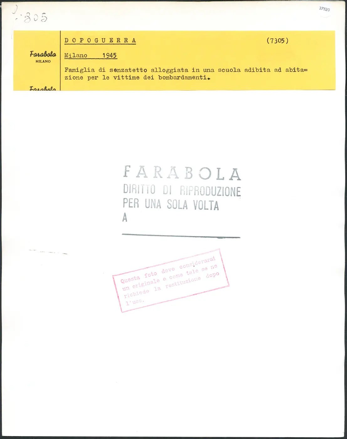 Senzatetto alloggiati nelle scuole 1945 Ft 37520 - Stampa 24x30 cm - Farabola Stampa ai sali d'argento