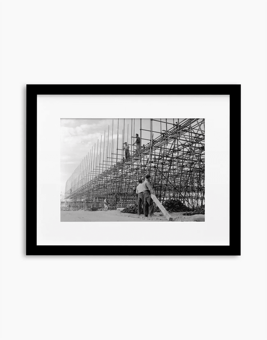 Si costruisce l'Autostrada del Sole, 1958 - Farabola WhiteWall App Product
