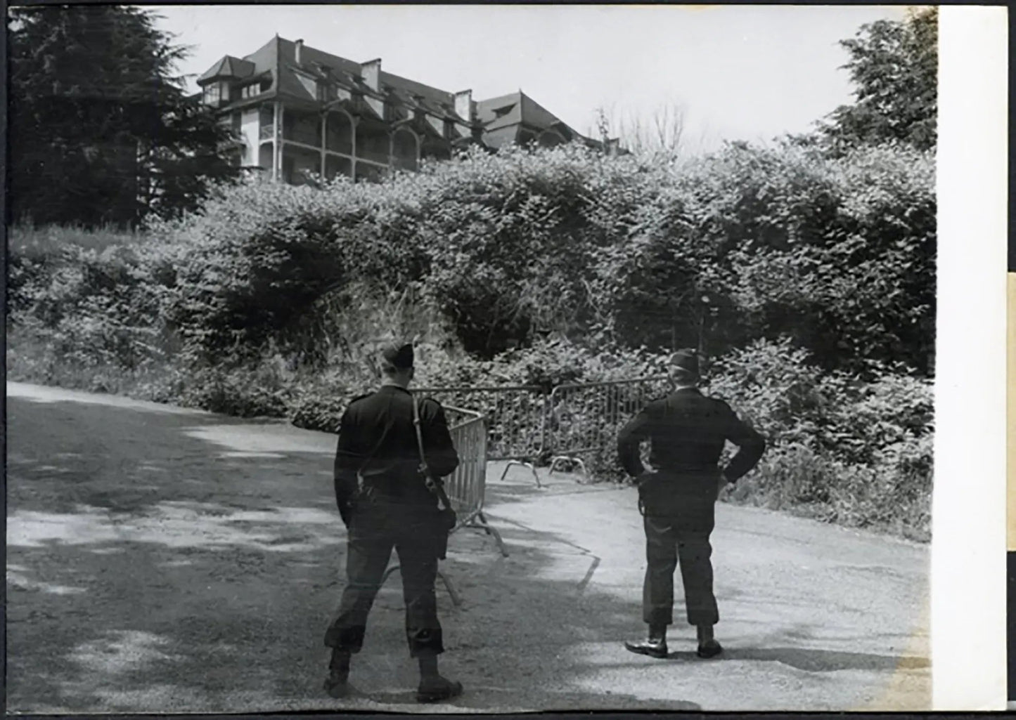 Sicurezza alla Conferenza di Evian 1961 Ft 5079 - Stampa 13x18 cm - Farabola Stampa ai sali d'argento