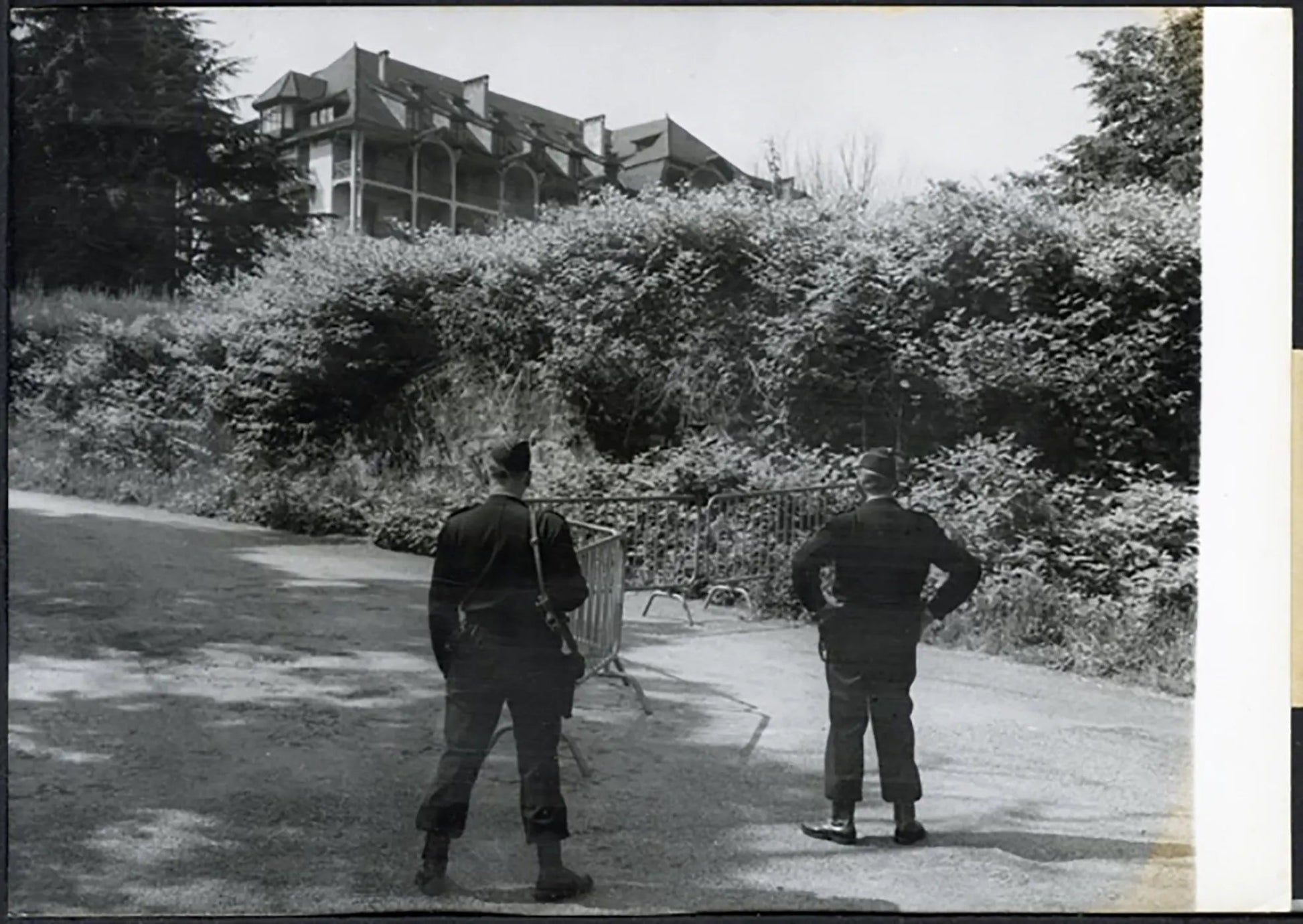 Sicurezza alla Conferenza di Evian 1961 Ft 5079 - Stampa 13x18 cm - Farabola Stampa ai sali d'argento