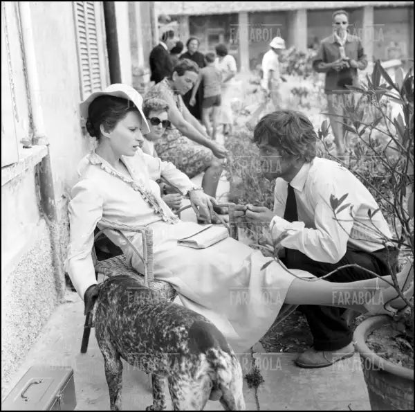 Silvana Mangano e Franco Citti sul set del film Edipo Re, 1967 - Farabola Immagine digitale
