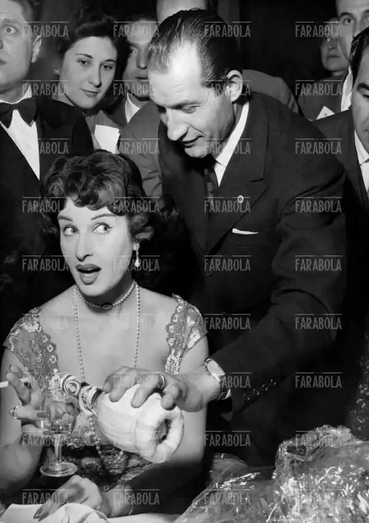 Silvana Pampanini e Gino Bartali, 1955 - Farabola Immagine digitale