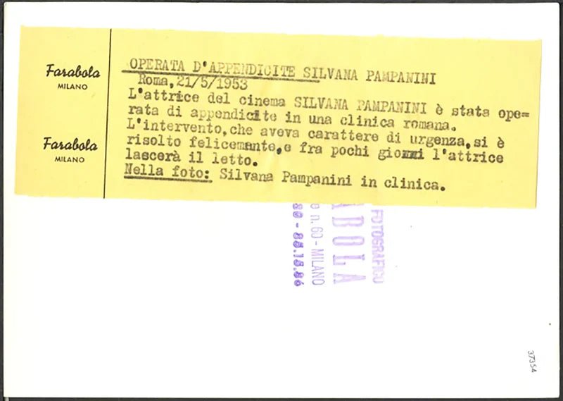 Silvana Pampanini in ospedale 1953 Ft 37354 - Stampa 10x15 cm - Farabola Stampa ai sali d'argento