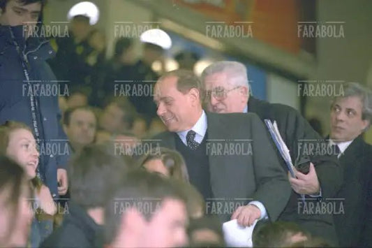 Silvio Berlusconi, Milan vs Inter, 2002 - Farabola Immagine digitale