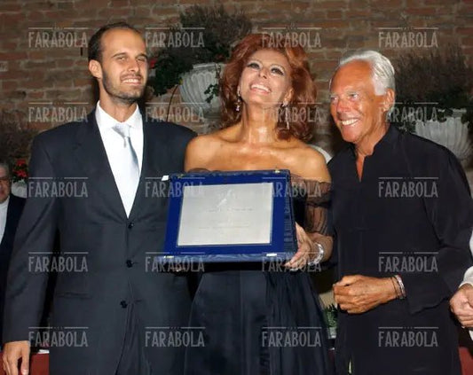 Sophia Loren, Edoardo Ponti e Giorgio Armani, Festival di Venezia, 2002 - Farabola Immagine digitale