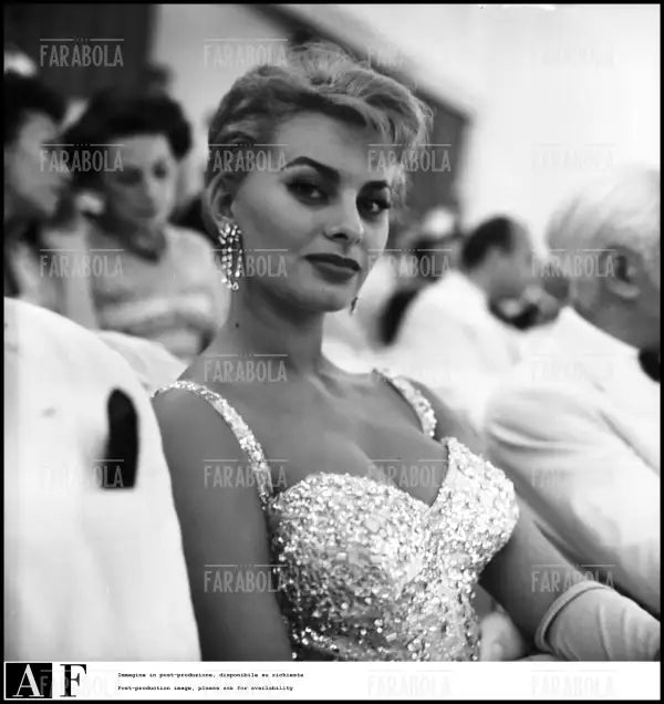 Sophia Loren, Festival di Venezia, 1955 - Farabola Immagine digitale