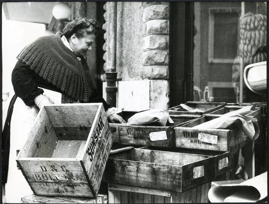 Sora Marcella Città del Vaticano 1957 Ft 4863 - Stampa 24x18 cm - Farabola Stampa ai sali d'argento