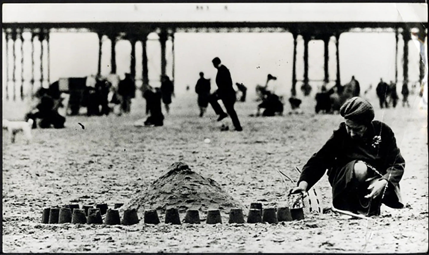 Spiaggia di Blackpool 1971 Ft 38040 - Stampa 24x15 cm - Farabola Stampa ai sali d'argento