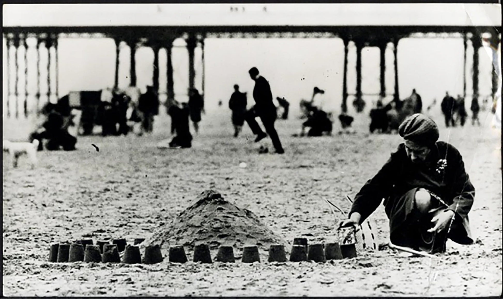 Spiaggia di Blackpool 1971 Ft 38040 - Stampa 24x15 cm - Farabola Stampa ai sali d'argento