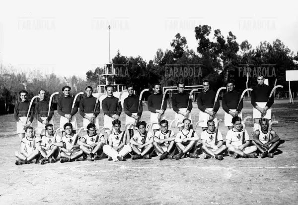 Squadra di Hockey su prato dell'Opera Nazionale Balilla, Roma, 1931 - Farabola Immagine digitale