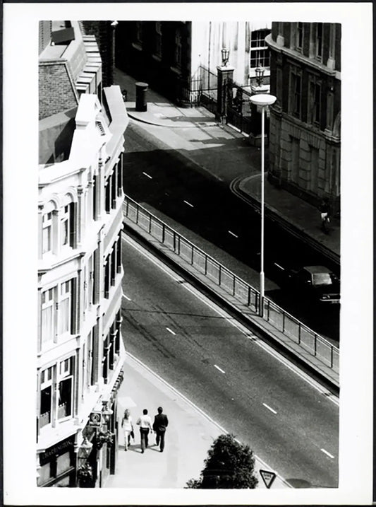 Strade della City Londra anni 90 Ft 38050 - Stampa 24x18 cm - Farabola Stampa ai sali d'argento