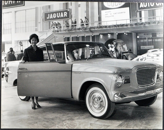 Studebaker Lark Salone Auto 1959 Ft 35349 - Stampa 21x27 cm - Farabola Stampa ai sali d'argento