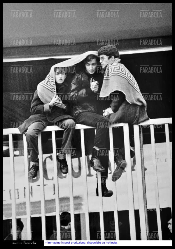 Studenti durante l'occupazione dell'Istituto Ettore Conti, Milano, 1968 - Farabola Immagine digitale
