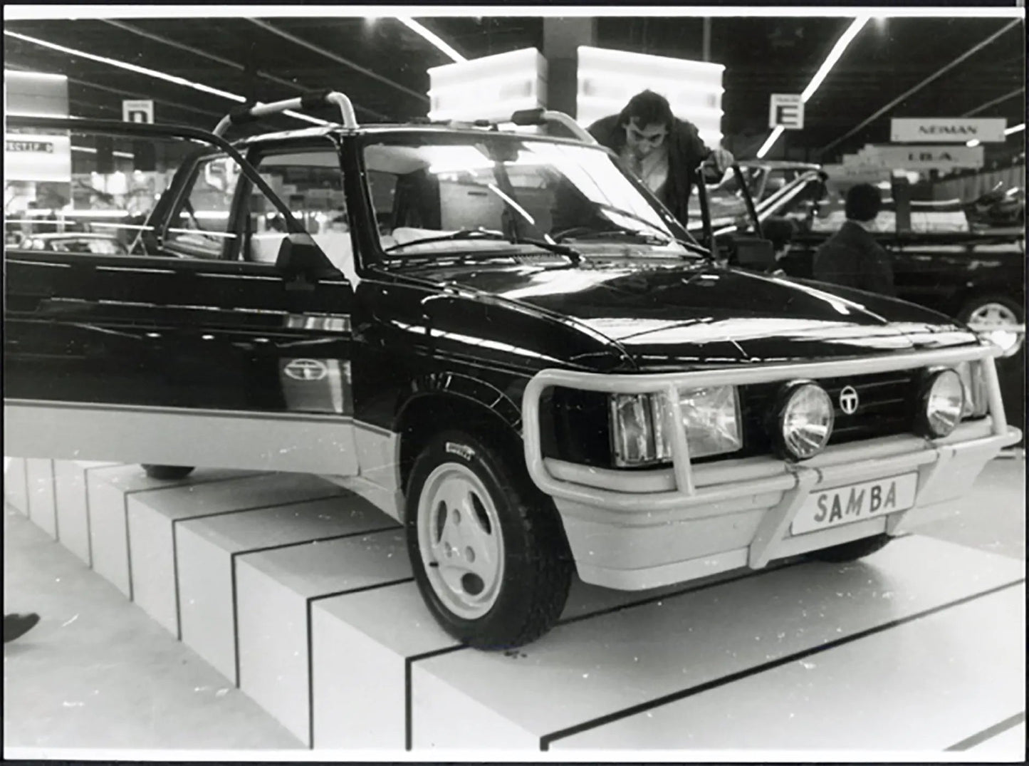 Talbot - Samba Salone Auto Parigi 1982 Ft 37156 - Stampa 24x18 cm - Farabola Stampa ai sali d'argento