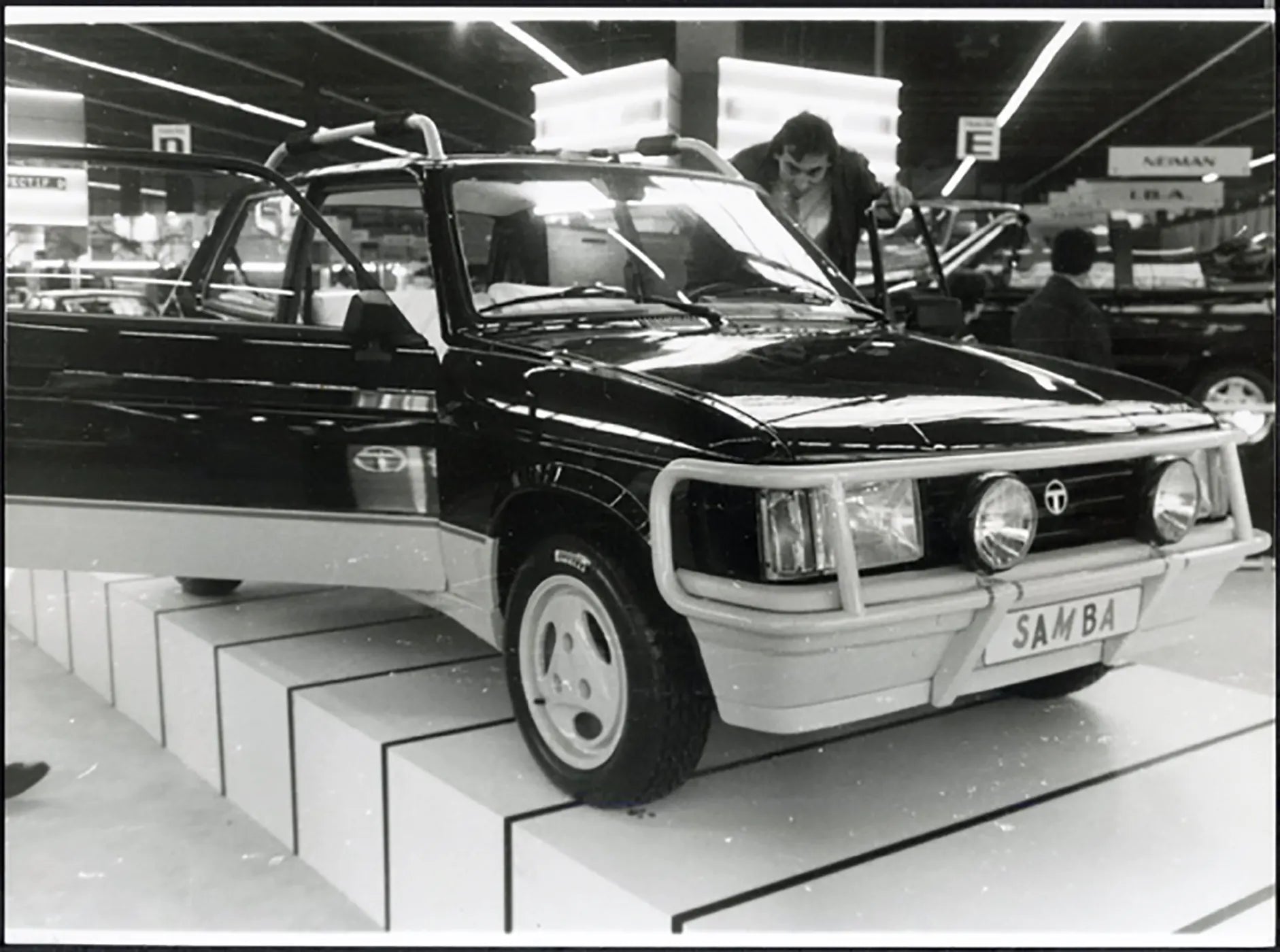 Talbot - Samba Salone Auto Parigi 1982 Ft 37156 - Stampa 24x18 cm - Farabola Stampa ai sali d'argento