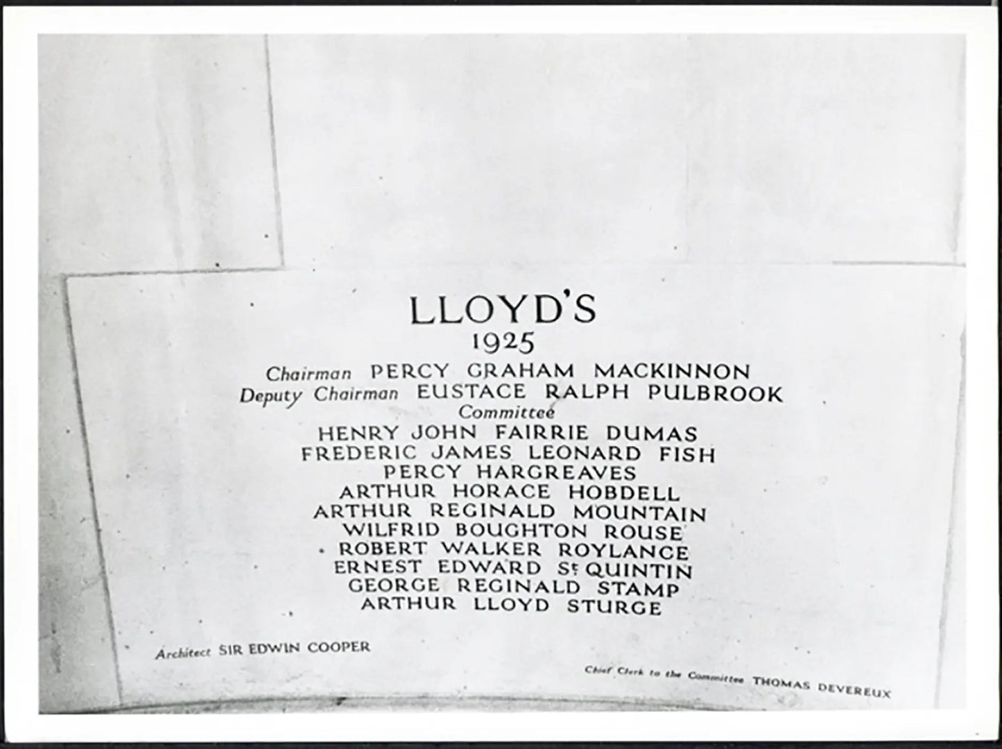 Targa Palazzo Lloyds del 1925 Ft 38044 - Stampa 24x18 cm - Farabola Stampa ai sali d'argento
