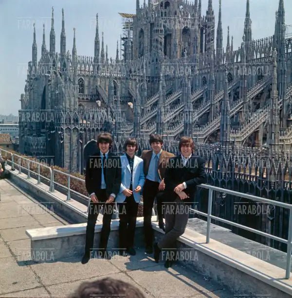 The Beatles al Duomo, Concerto dei Beatles, Milano, 1965 - Farabola Immagine digitale