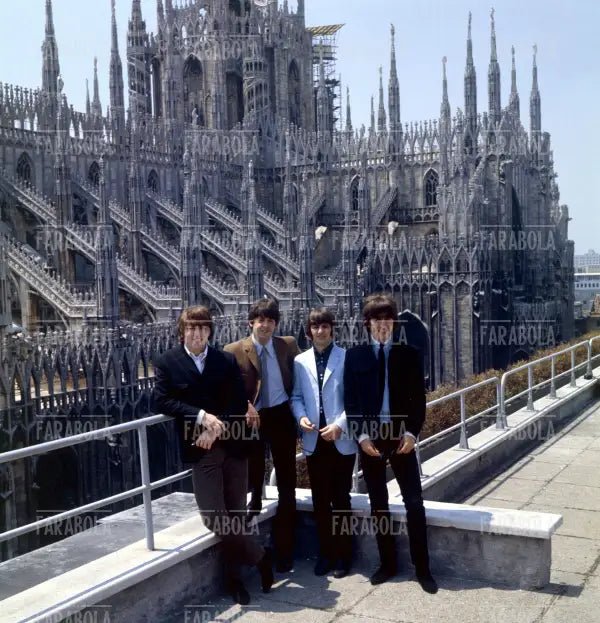 The Beatles al Duomo, Concerto dei Beatles, Milano, 1965 - Farabola Immagine digitale