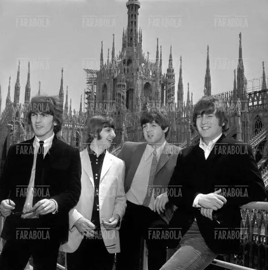 The Beatles al Duomo, Concerto dei Beatles, Milano, 1965 - Farabola Immagine digitale