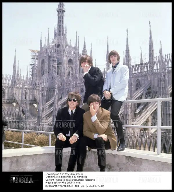 The Beatles al Duomo, Concerto dei Beatles, Milano, 1965 - Farabola Immagine digitale