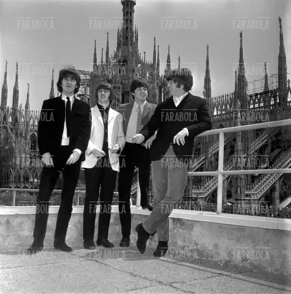 The Beatles al Duomo, Concerto dei Beatles, Milano, 1965 - Farabola Immagine digitale
