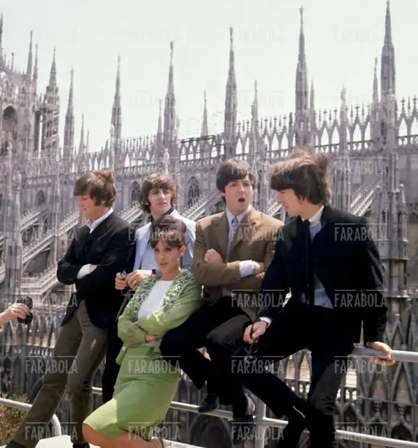 The Beatles al Duomo, Concerto dei Beatles, Milano, 1965 - Farabola Immagine digitale