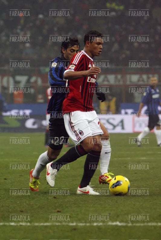 Thiago Silva e Milito, Milan vs Inter, 2012 - Farabola Immagine digitale