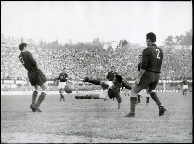 Tiro al volo di Montuori Fiorentina 1959 Ft 4173 - Stampa 24x18 cm - Farabola Stampa ai sali d'argento