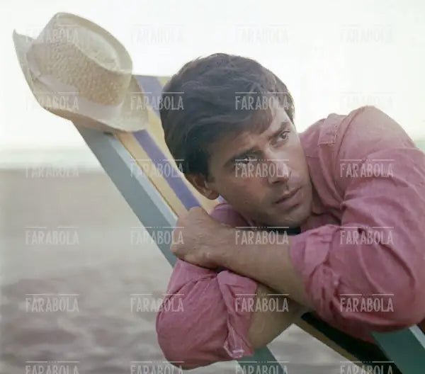 Tomas Milian, Festival di Venezia, 1960 - Farabola Immagine digitale