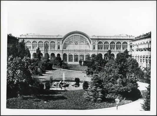 Torino Facciata Stazione 900 Ft 3565 - Stampa 24x18 cm - Farabola Stampa ai sali d'argento (anni 90)