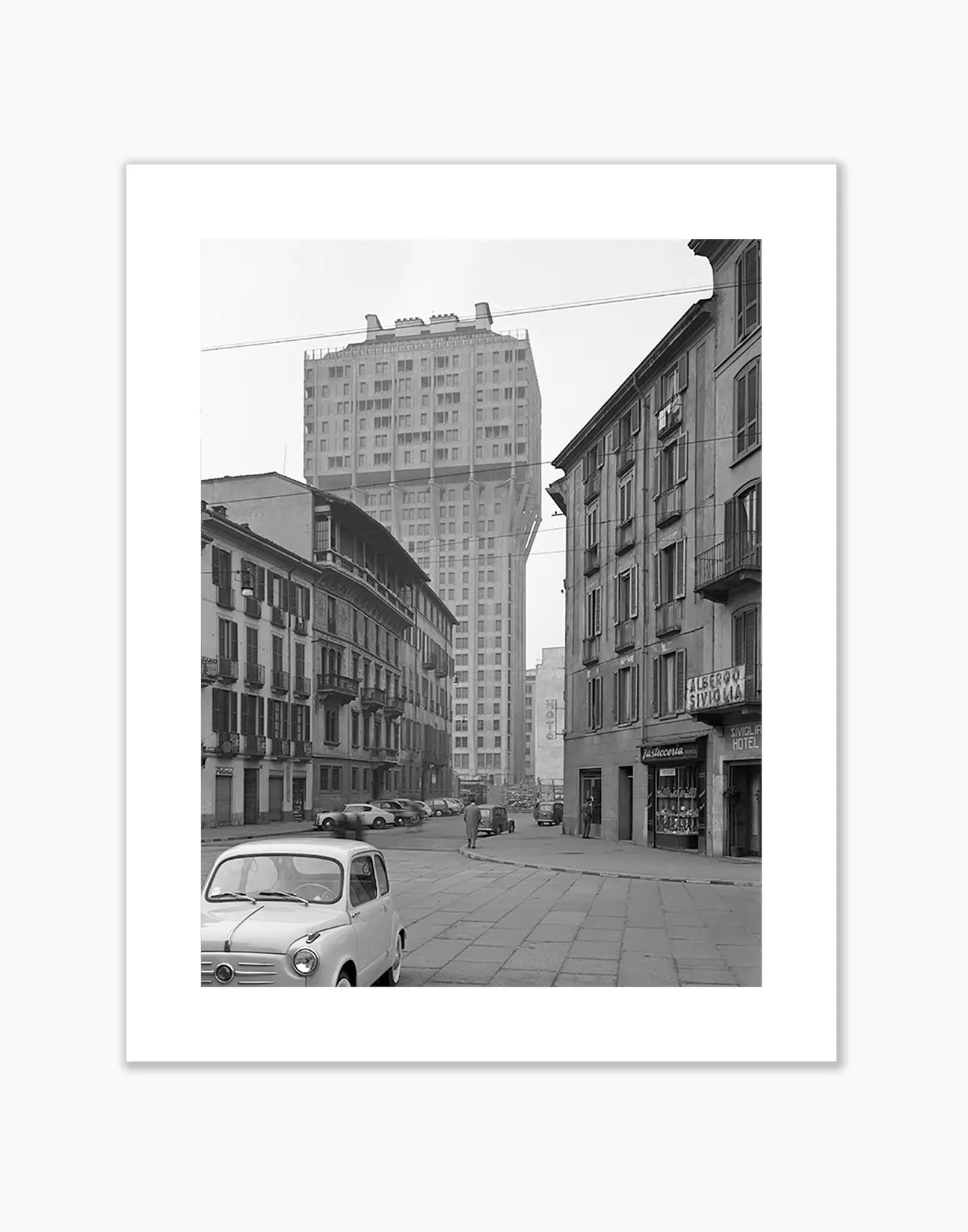 Torre Velasca, Milano 1958 - Farabola Fotografia