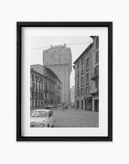 Torre Velasca, Milano 1958 - Farabola Fotografia