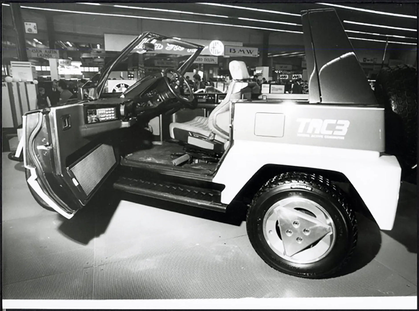 Toyota TAC 3 Salone Auto Parigi 1984 Ft 37169 - Stampa 24x18 cm - Farabola Stampa ai sali d'argento